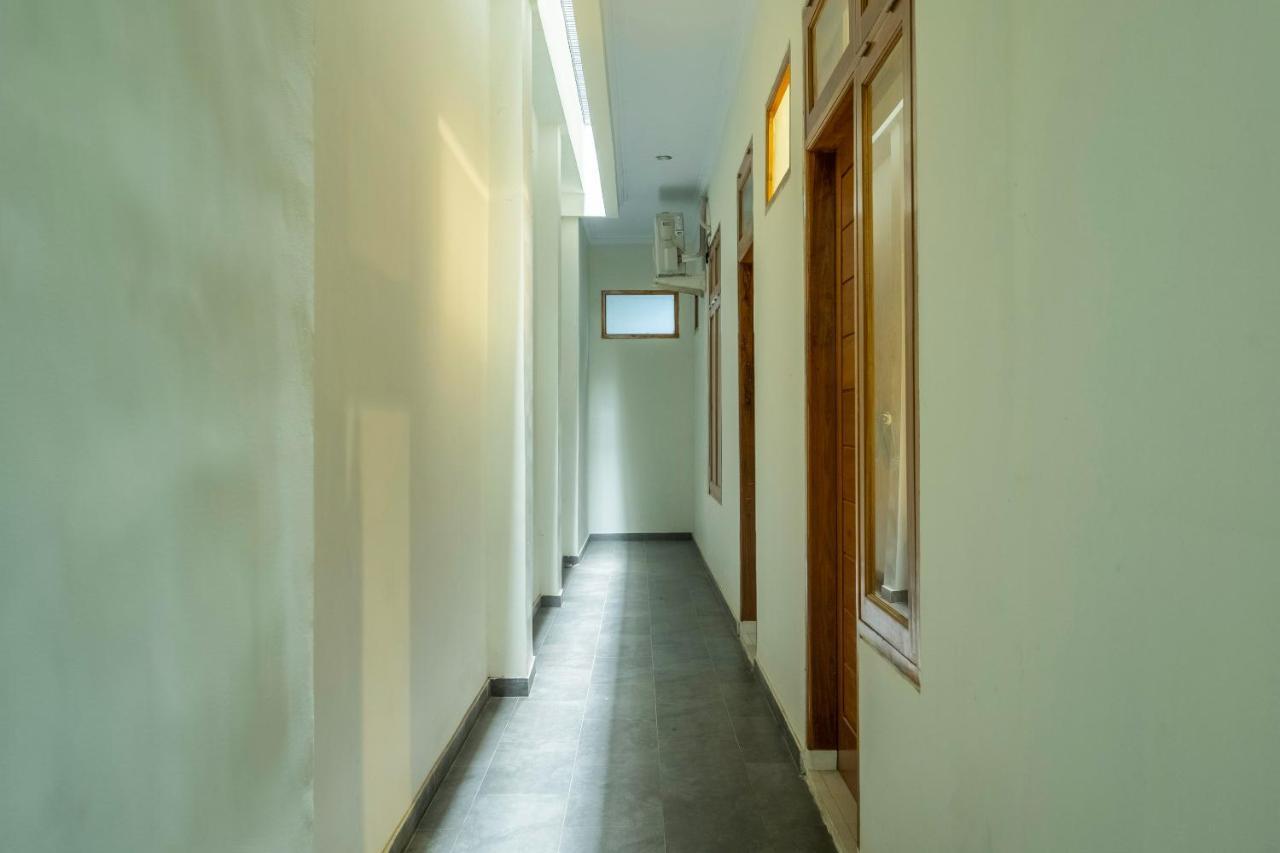 Oyo 2259 Zleepy Ks Tubun Hotel Cirebon Exterior foto
